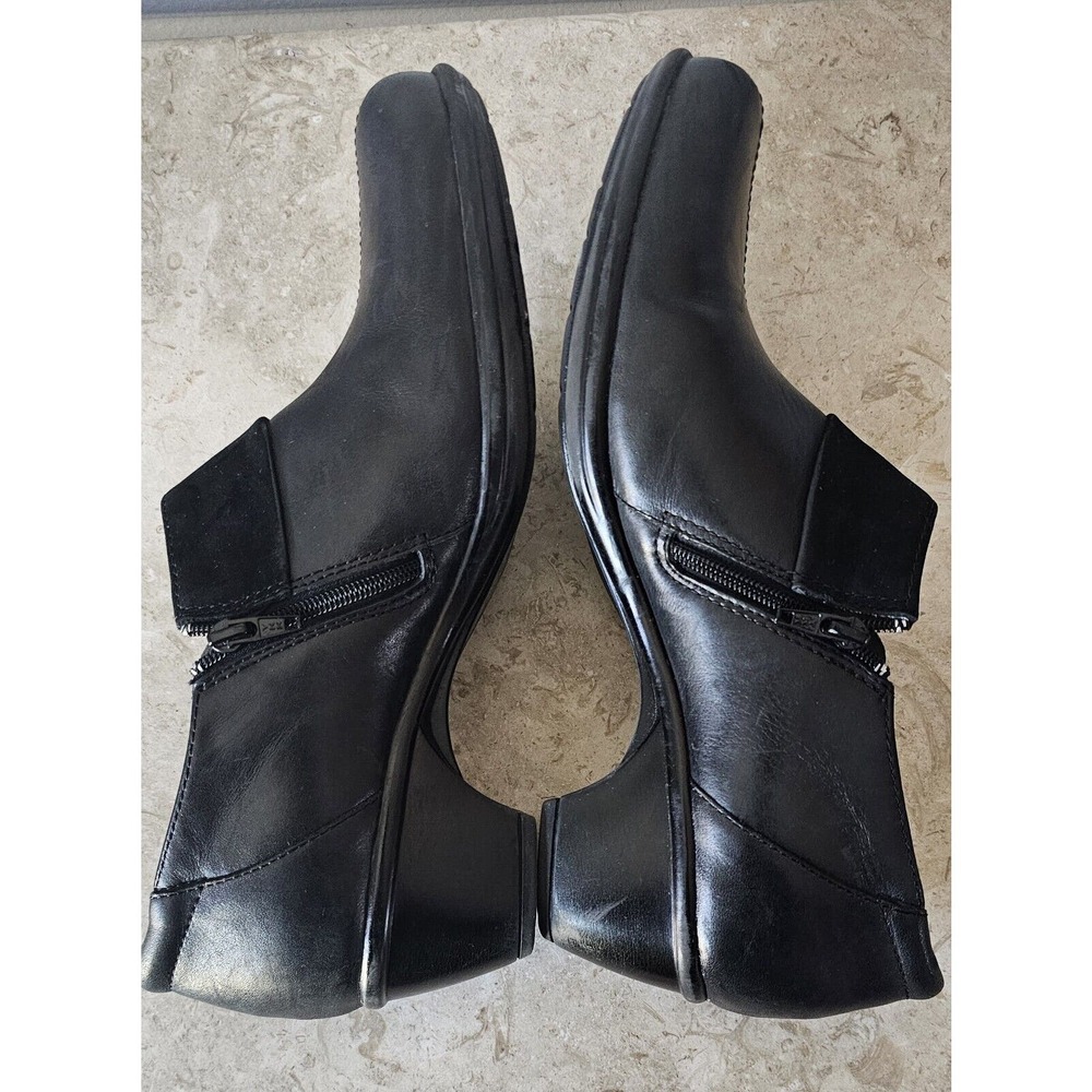 Clarks Bendables Womens 9 M Black Leather Slip On Comfort Ankle Boots Booties - Picture 10 of 12
